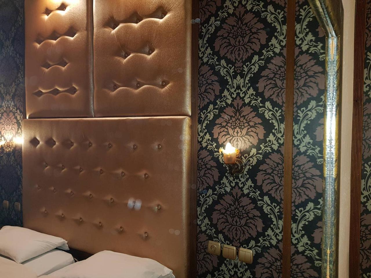 Hotel Παραδοσιακο Káto Loutrákion Екстериор снимка